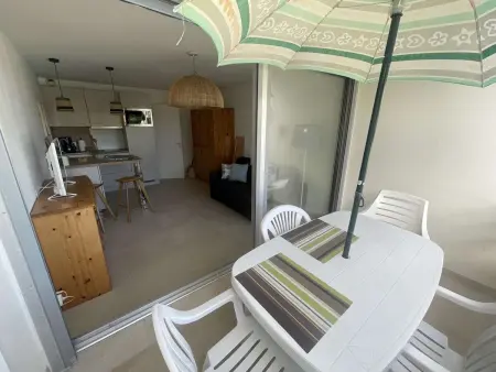 Studio Cabine avec Piscine, à 150m de la Plage, Quartier Animé, Parking Privé, 4 pers, Animaux Non Admis - Photo 2