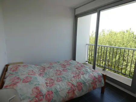 Charmant T2 avec Piscine, Proche Plage et Commerces, Garage Privé, Quartier Couchant - Photo 6