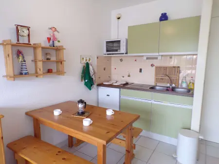Studio Cabine Cosy avec Piscine, Terrasse & Parking, à 100m de la Plage - Photo 3