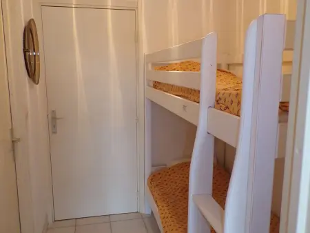 Studio Cabine Cosy avec Piscine, Terrasse & Parking, à 100m de la Plage - Photo 4