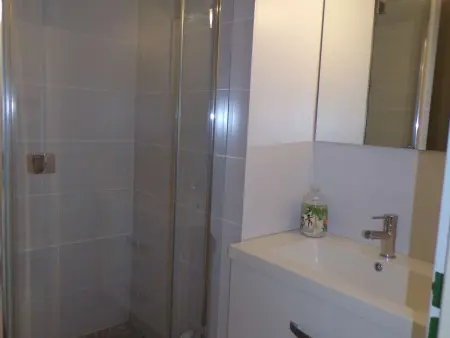 Studio Cabine Cosy avec Piscine, Terrasse & Parking, à 100m de la Plage - Photo 5