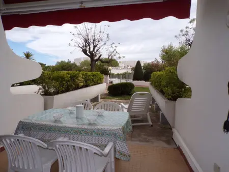 Studio Cabine Cosy avec Piscine, Terrasse & Parking, à 100m de la Plage - Photo 8