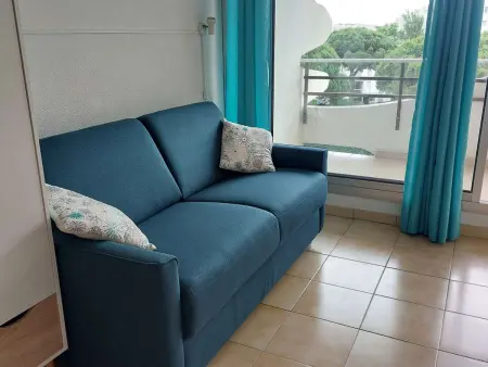 Studio cabine avec piscine, proche plage et commerces - Photo 4