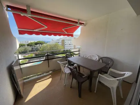 Appartement 3 Pièces, Piscine, Proche Plage, Wi-Fi, Garage - Photo 8