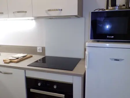 2 Pièces avec Terrasse, Piscine et Box – Centre Ville La Grande Motte - Photo 10