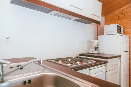 Hameaux des Lacs Cottage for 2 people, Chalet avec piscine chauffée à Monclar - Photo 13