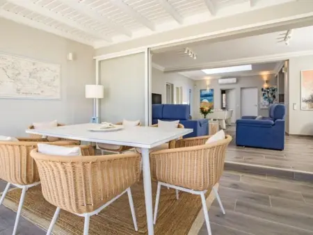 Villa Méditerranéenne avec Piscine Privée et Climatisation à Playa Blanca - Photo 9