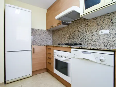 Appartement avec parking au centre - 6 pers., Appartement 6 personnes à La Pineda - Photo 3