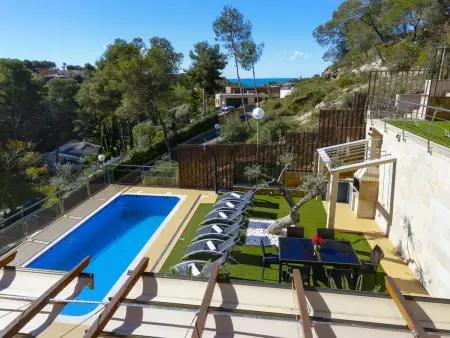 Villa avec piscine privée, clim - Vérifiez les conditions ( La capacité n'est pas précisée ) - Photo 7