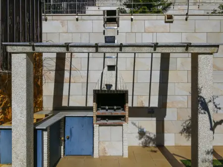 Villa avec piscine privée, clim - Vérifiez les conditions ( La capacité n'est pas précisée ) - Photo 19