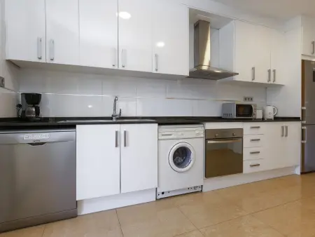 Villa avec piscine privée, clim - Vérifiez les conditions ( La capacité n'est pas précisée ) - Photo 23