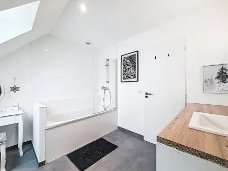 Maison Des Lupins, Maison 6 personnes à Brec'h - Photo 16