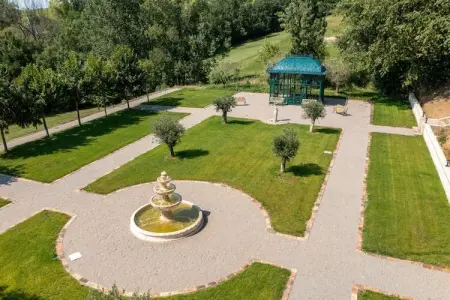 SCI Le Caz Propriété – Villa de Luxe dans le Sud de la France 14 persons, Villa française avec piscine et salle de jeux - Photo 20
