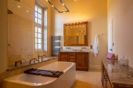 SCI Le Caz Propriété – Villa de Luxe dans le Sud de la France 20 persons, Villa de luxe de 7 chambres près de Damiatte - Photo 16