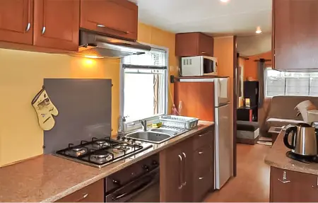 Mobil Home 6 personnes à Sainte Eulalie en Born - Photo 3