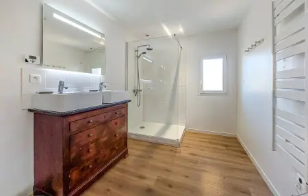Charmante maison avec piscine, Maison 8 personnes à Saint Aubin de Cadelec - Photo 24