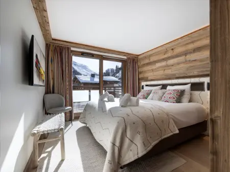 Spacieux duplex 158 m², 5 chambres, proximité centre, parking - Photo 11