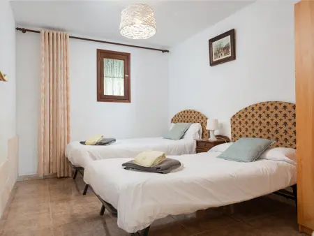 Gîte rural lumineux avec piscine privée - 12 pers. - Photo 17