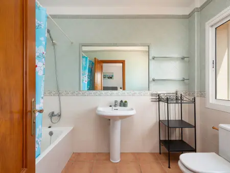 Villa avec piscine privée, vue montagne - 8 pers. - Photo 8