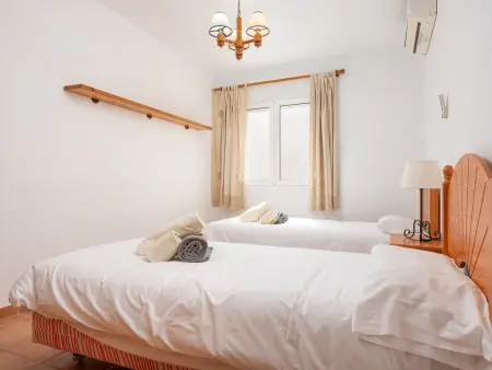 Villa avec piscine privée, vue montagne - 8 pers. - Photo 14