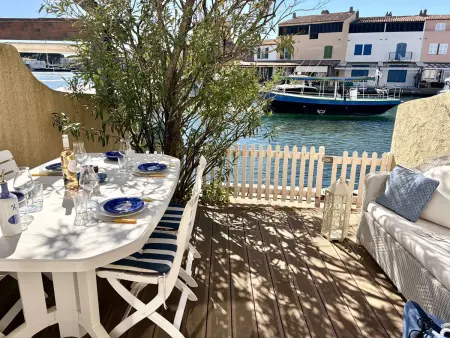 Maison à Port Grimaud avec WiFi et amarrage privé, proche plage - Photo 12