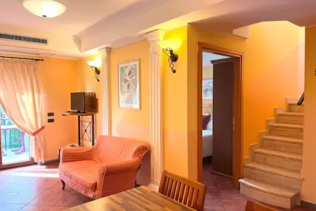 Quadrilocale vista giardino 217 - 5 pax, Superbe villa romaine pour 5 personnes - Photo 15