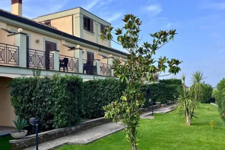 Bilocale vista giardino 105- 2 pax, Résidence de prestige près de Rome et de Tivoli - Photo 37