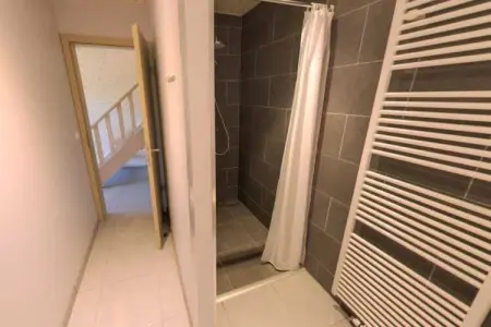 Chalet Moyra, Chalet de luxe avec sauna dans la forêt près de Durbuy - Photo 13