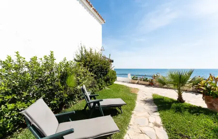 Faro's Beachfront House, Maison 4 personnes à Mijas - Photo 7
