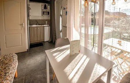 Maison avec piscine, Maison 2 personnes à Taillades - Photo 2