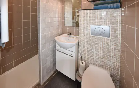 Maison avec piscine, Maison 2 personnes à Taillades - Photo 9
