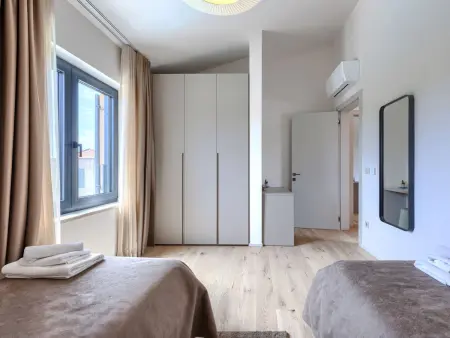 Sola, Maison 10 personnes à Tinjan - Photo 21