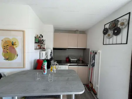 Appartement cosy avec balcon - 4 pers., Appartement 4 personnes à Narbonne - Photo 2