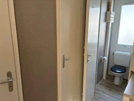 Mobil-home calme avec parking proche mer - 4 pers. - Photo 13