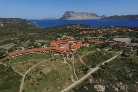 Residence Porto Coda Cavallo - APARTMENT 2 BEDROOM, Résidence Porto Coda Cavallo, île de Sardaigne - Photo 6