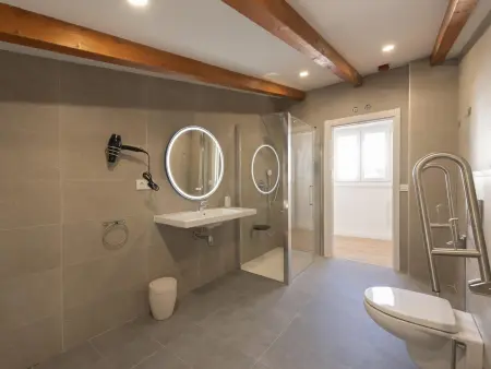 Logement à Logroño, idéal pour des vacances, Appartement 4 personnes à Logroño - Photo 12