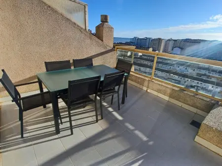 Appartement confortable à 200m de la plage avec piscine - Photo 4