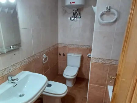 Maison mitoyenne à Peñiscola, piscine, climatisation, proche plage - Photo 11