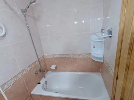Maison mitoyenne à Peñiscola, piscine, climatisation, proche plage - Photo 12