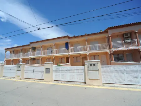 Maison mitoyenne à Peñiscola, piscine, climatisation, proche plage - Photo 20