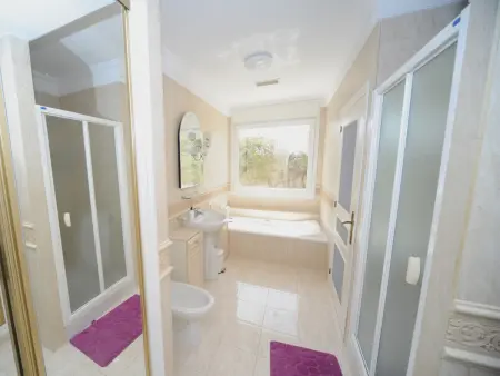 Villa spacieuse 4 chambres avec piscine privée et climatisation - Photo 4