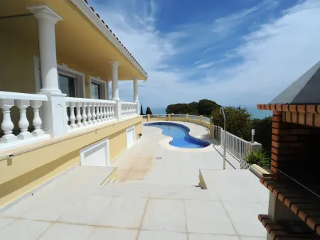 Villa spacieuse 4 chambres avec piscine privée et climatisation - Photo 23