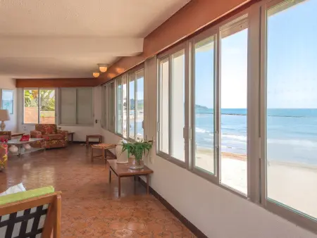 Villa familiale à Benicàssim avec piscine privée et jardin proche de la mer - Photo 10