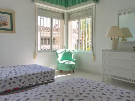 Villa familiale à Benicàssim avec piscine privée et jardin proche de la mer - Photo 17