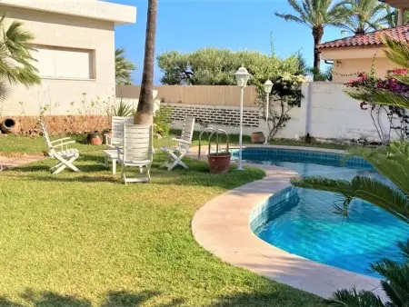 Villa familiale à Benicàssim avec piscine privée et jardin proche de la mer - Photo 28