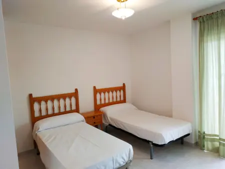 Appartement 2 chambres, piscine, proche plage en Espagne - Photo 3