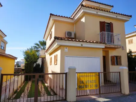 Chalet spacieux à Peñíscola, 8 pers, clim, piscine commune - Photo 3