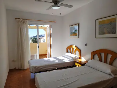 Chalet spacieux à Peñíscola, 8 pers, clim, piscine commune - Photo 9
