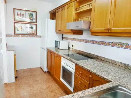 Chalet spacieux à Peñíscola, 8 pers, clim, piscine commune - Photo 12