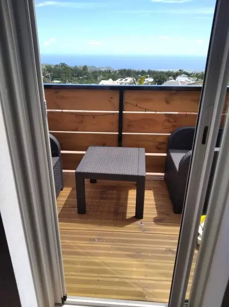 Maison coquette avec balcon au Tampon, 50 m², Maison 4 personnes à Le Tampon - Photo 3